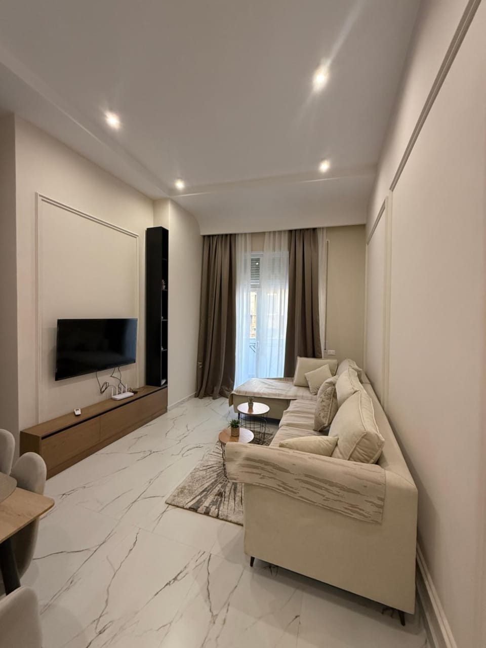 Hailey Apartment in Tirana