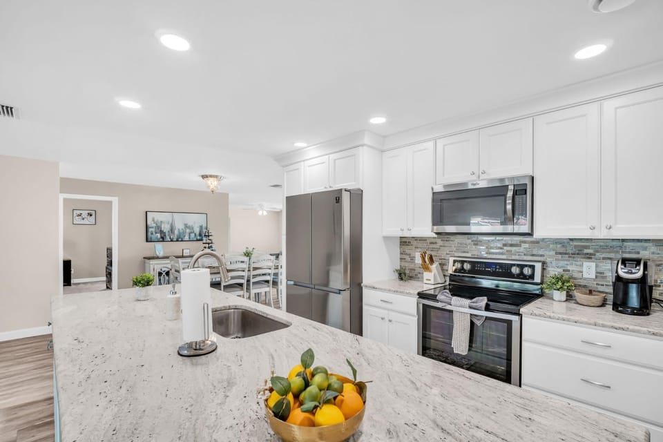 Heated Pool Family Fun at Silver Sands Clearwater Apartment in Largo