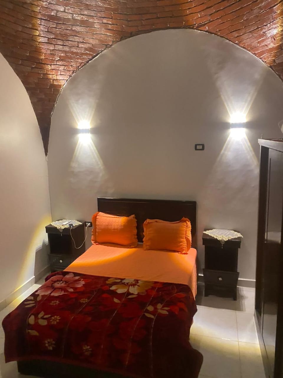الاقصر مركز القرنة مدينة القرنة الجديدة بجوار كافتيريا الميدان Apartment in Luxor Governorate
