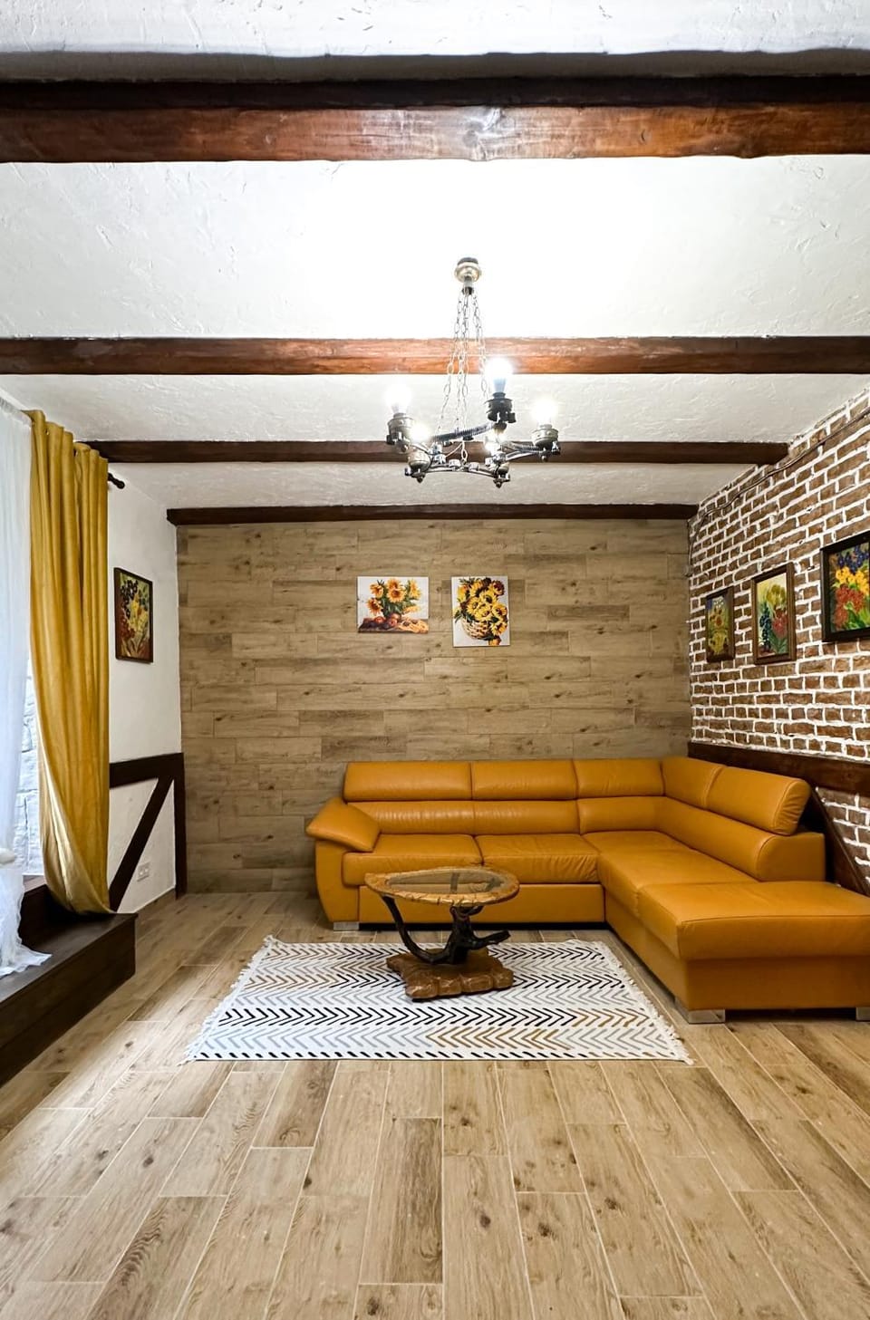 Brick&Wood Loft Apartment in Lviv