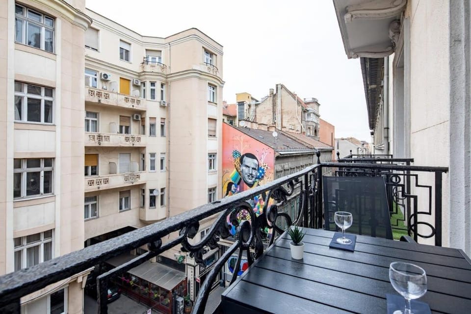 Super Central - Balcony - Luxy Apartment in Budapest