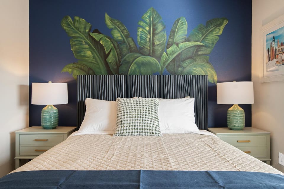 Bed, Bedroom