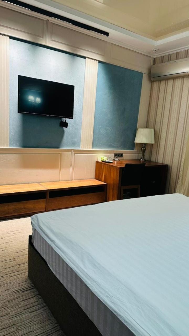TV and multimedia, Photo of the whole room