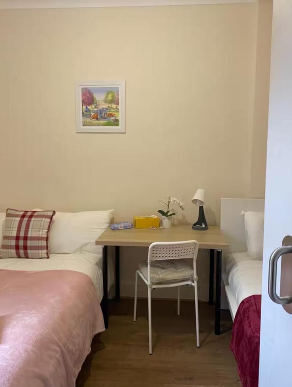 Lovely Rooms in Camden Town, Central London Bed and Breakfast in London Borough of Islington