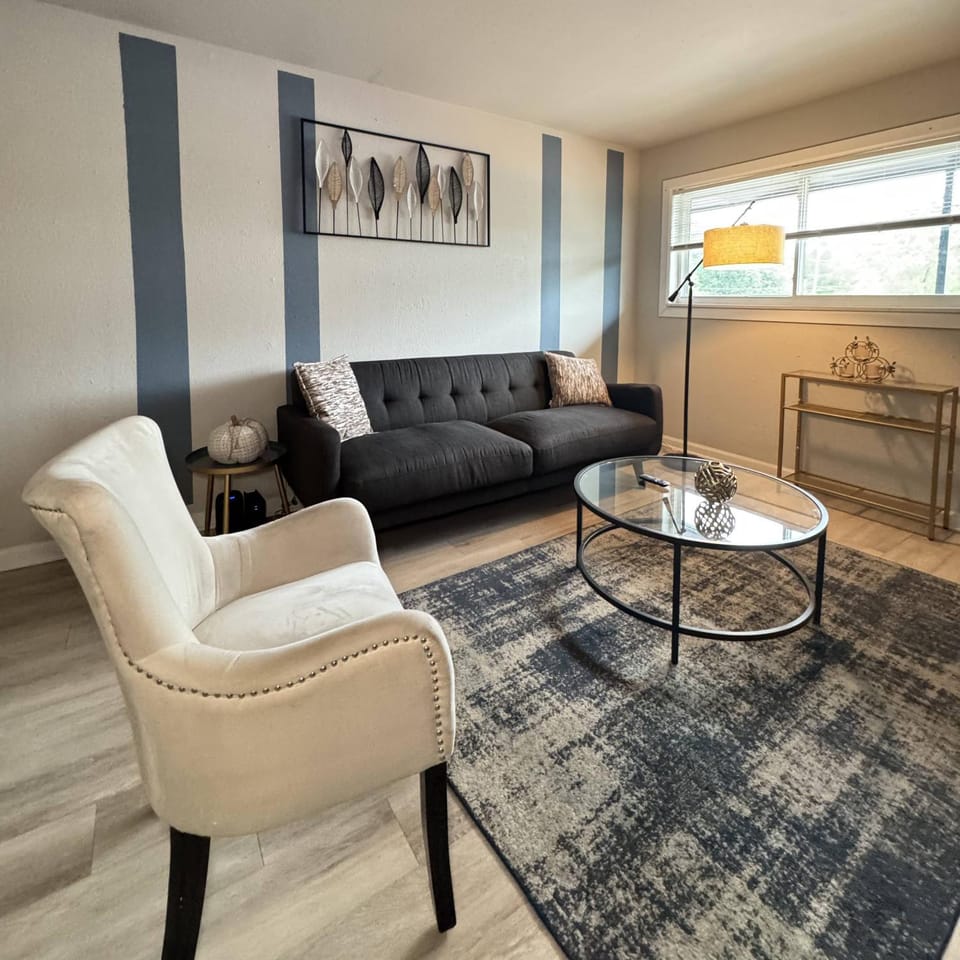 1 DT Dallas l FIFA WORLD CUP READY l 5 Min from Love Field Apartment in Dallas