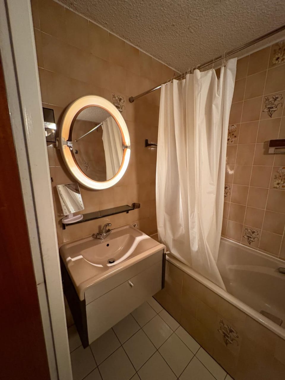 Val Thorens - Ski InOut - 4 Beds Flat S-J10 Apartment in Les Allues