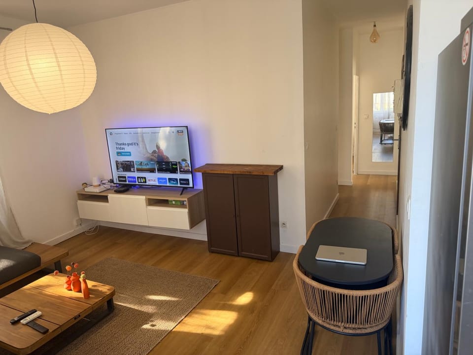 logement entier chambre salon proche du velodrome et Prado calme et spacieux Apartment in Marseille