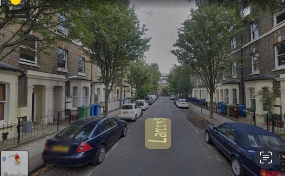 Elephant and castle zone 1 central London room Vacation rental in London Borough of Southwark