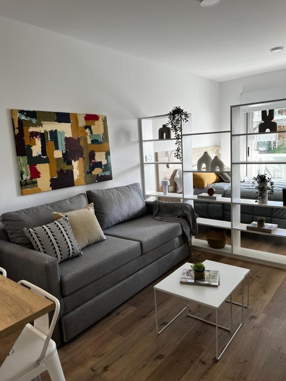 Living room, Seating area