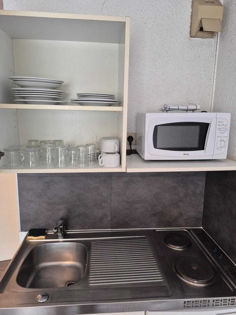 Kitchen or kitchenette, stove