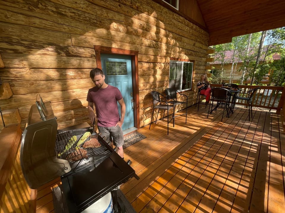 BBQ facilities, Balcony/Terrace, Seating area, Dining area