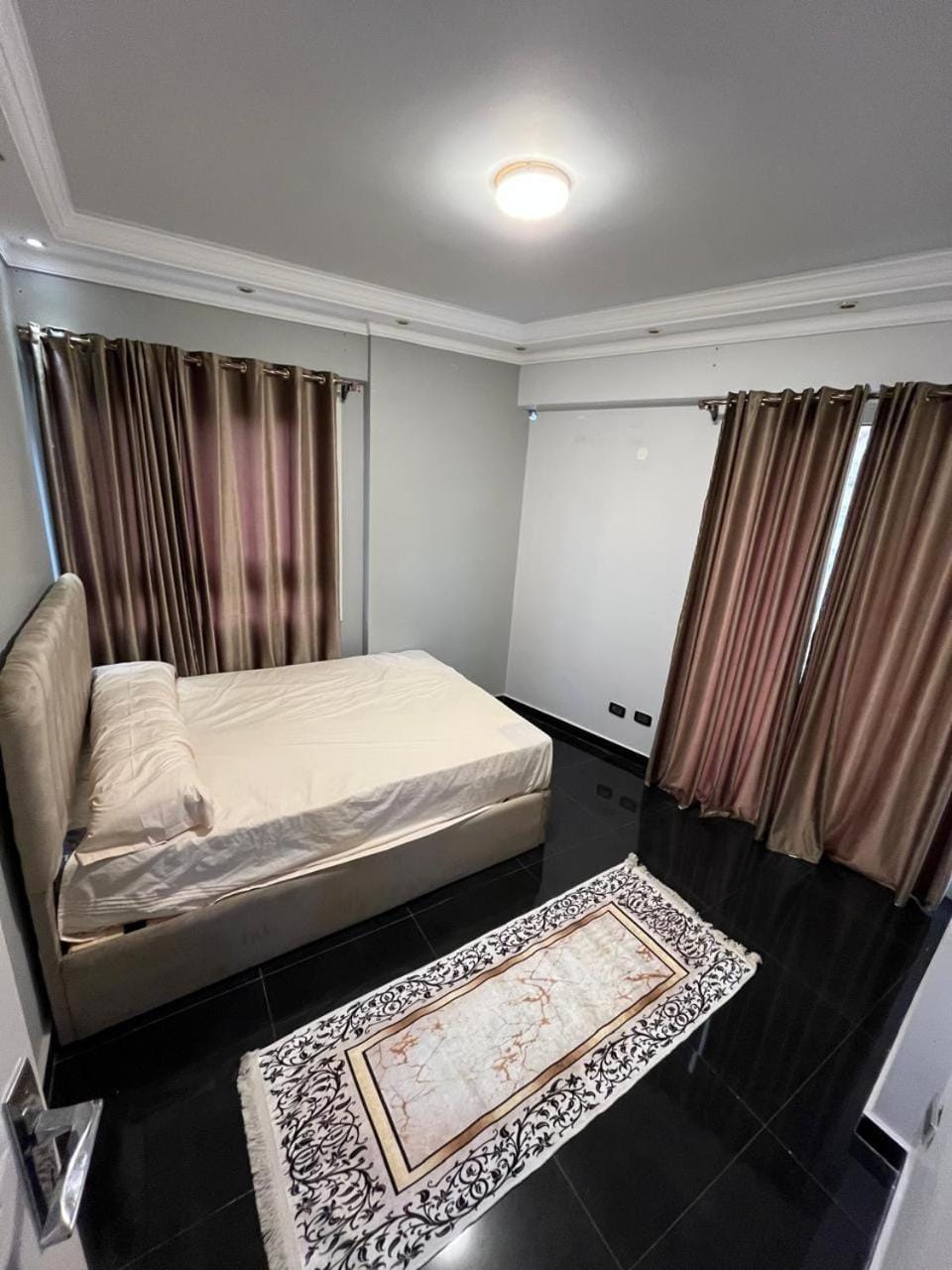خالد ابن الوليد الرئيسي امام كافتيريا ابو الحسن Apartment in Alexandria