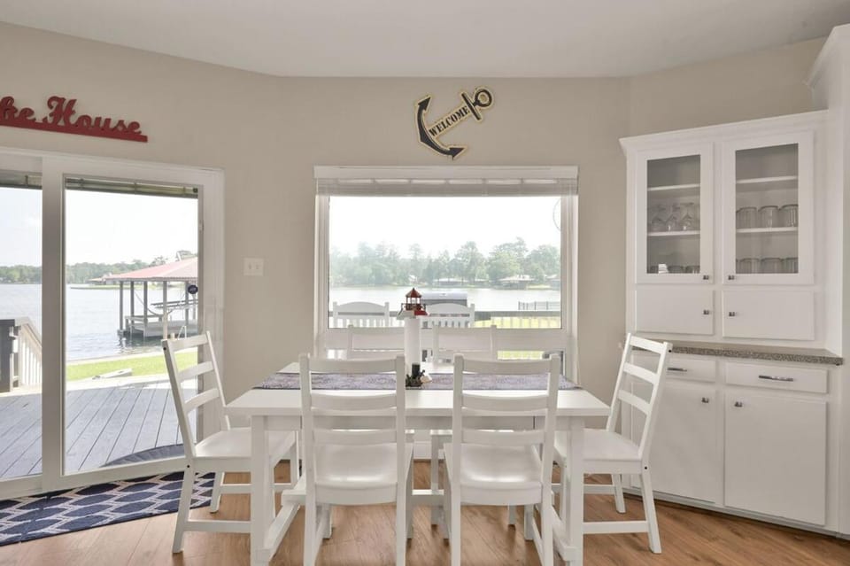Balcony/Terrace, Dining area
