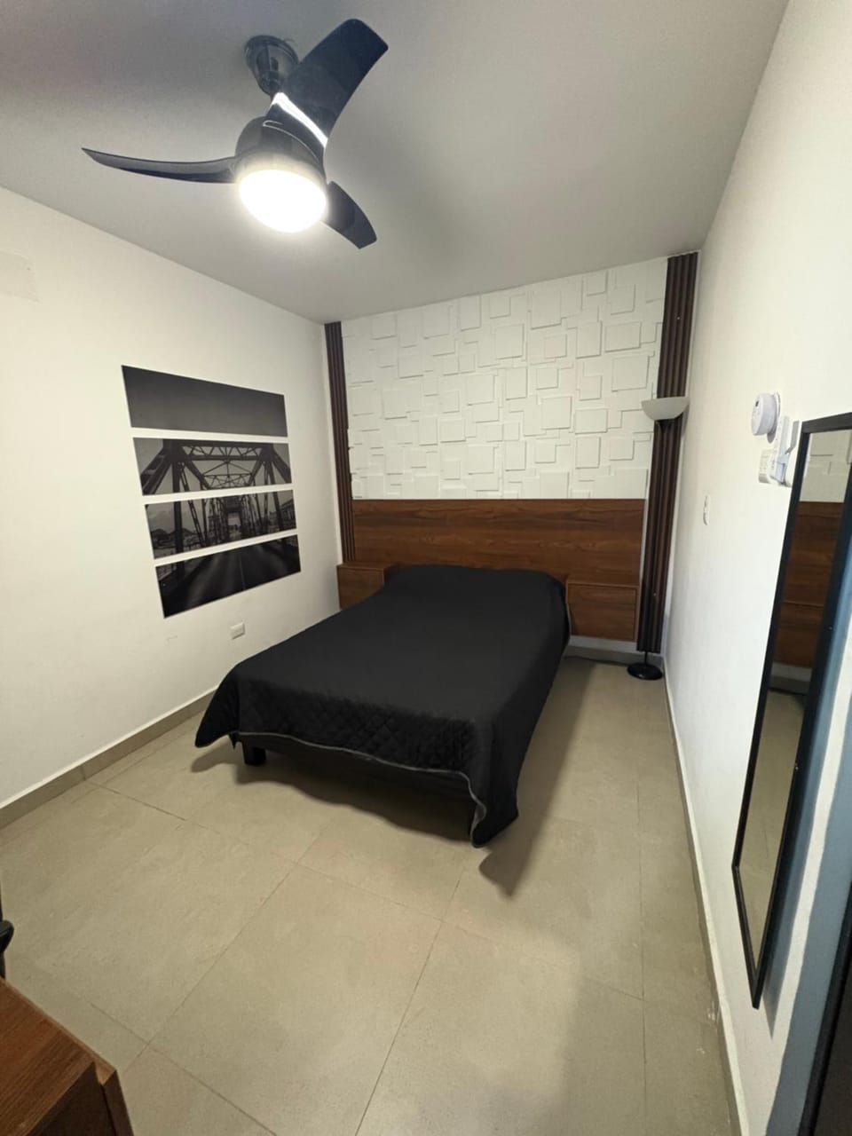 Cuarto independiente frente al museo del desierto Bed and Breakfast in Saltillo