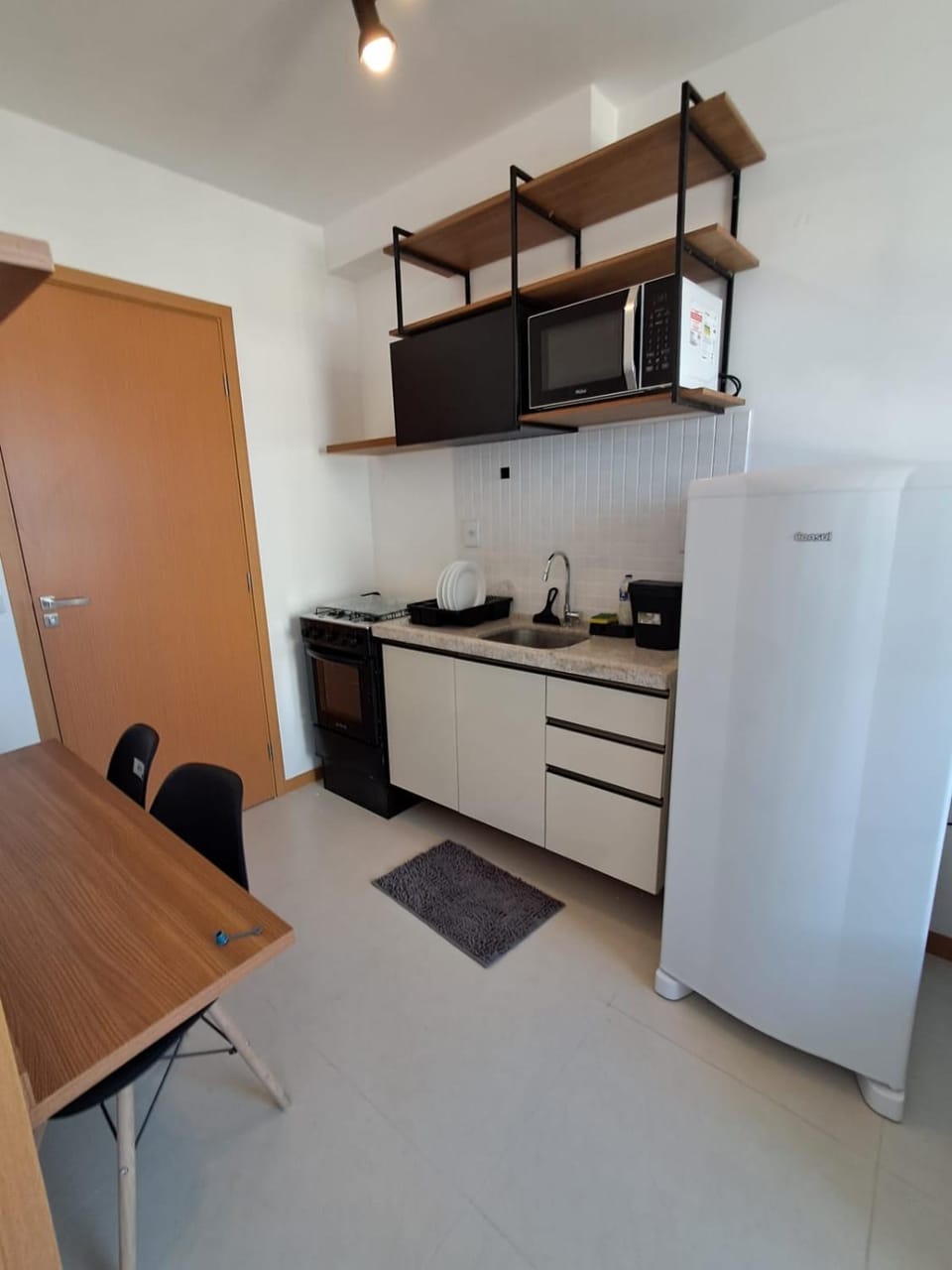 Apartamento quarto e sala a 100 metros da praia de Amaralina, Salvador Apartment in Salvador