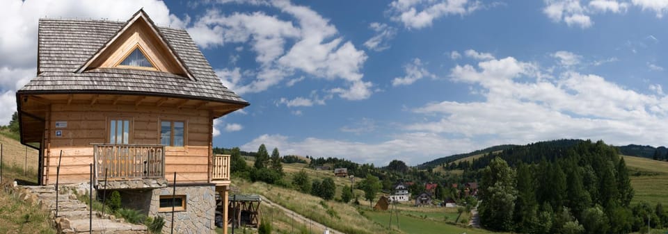 Komfortowe domy Osada Jaworki śniadania sauna grill basen Chalet in Lesser Poland Voivodeship