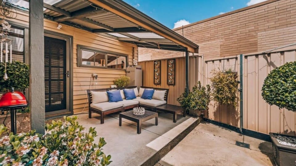 Patio, Garden view