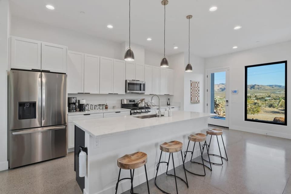 Kitchen or kitchenette, dishwasher, oven, stove, toaster