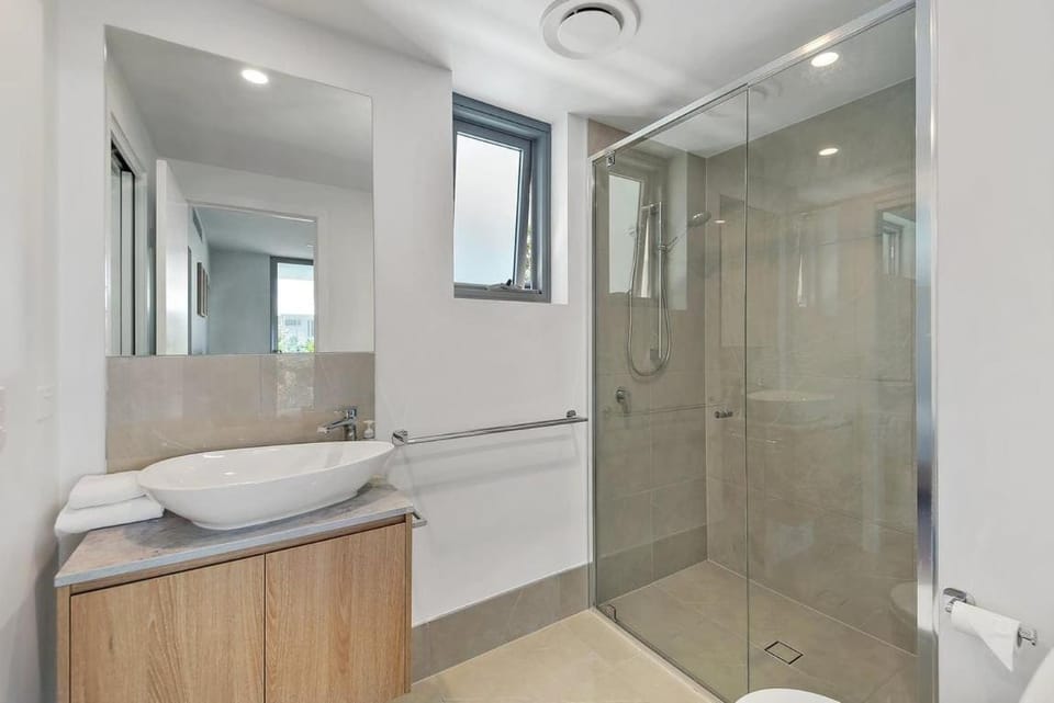 Azzure Beachside Bokarina Escape Apartment in Sunshine Coast