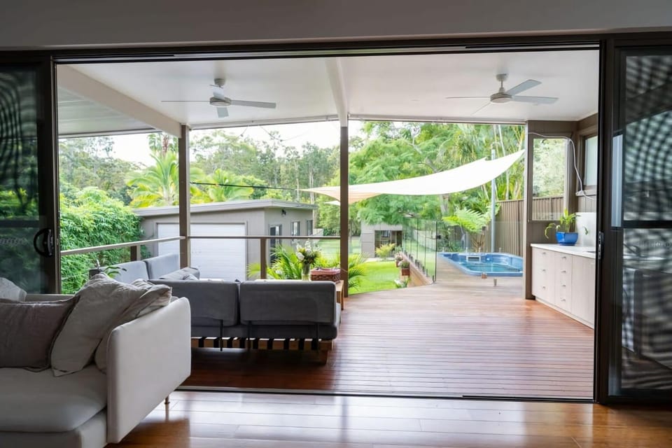 Kilaben Bay Escape - Minutes to the Water Apartment in Lake Macquarie