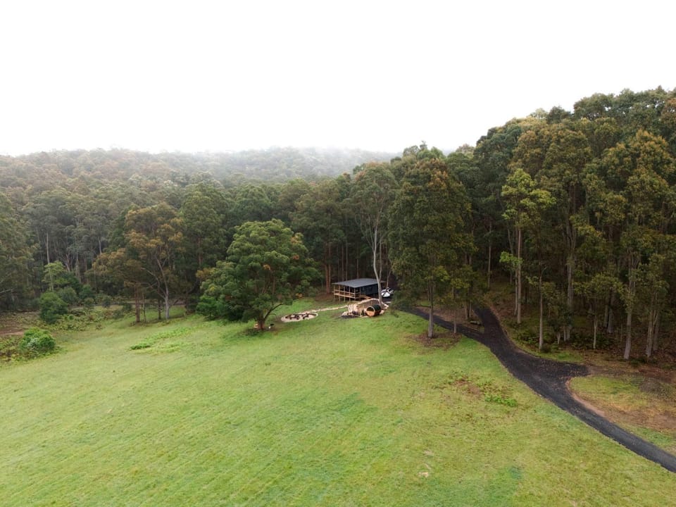 Tiny Lawson House in Central Coast