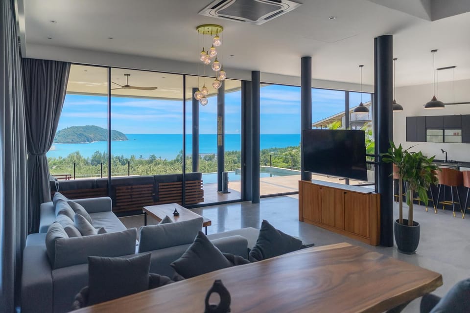 Chaluklam Bay View Villa 1 - 3BR Luxury pool villa Villa in Ban Tai