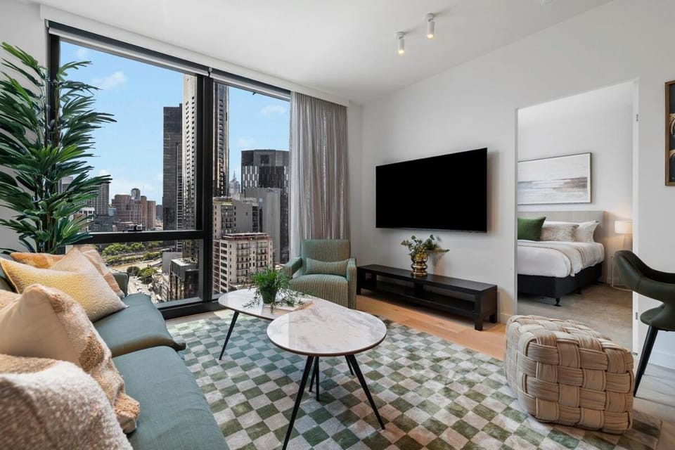 The Queensbridge Contemporary Nostalgia Apartment in Southbank