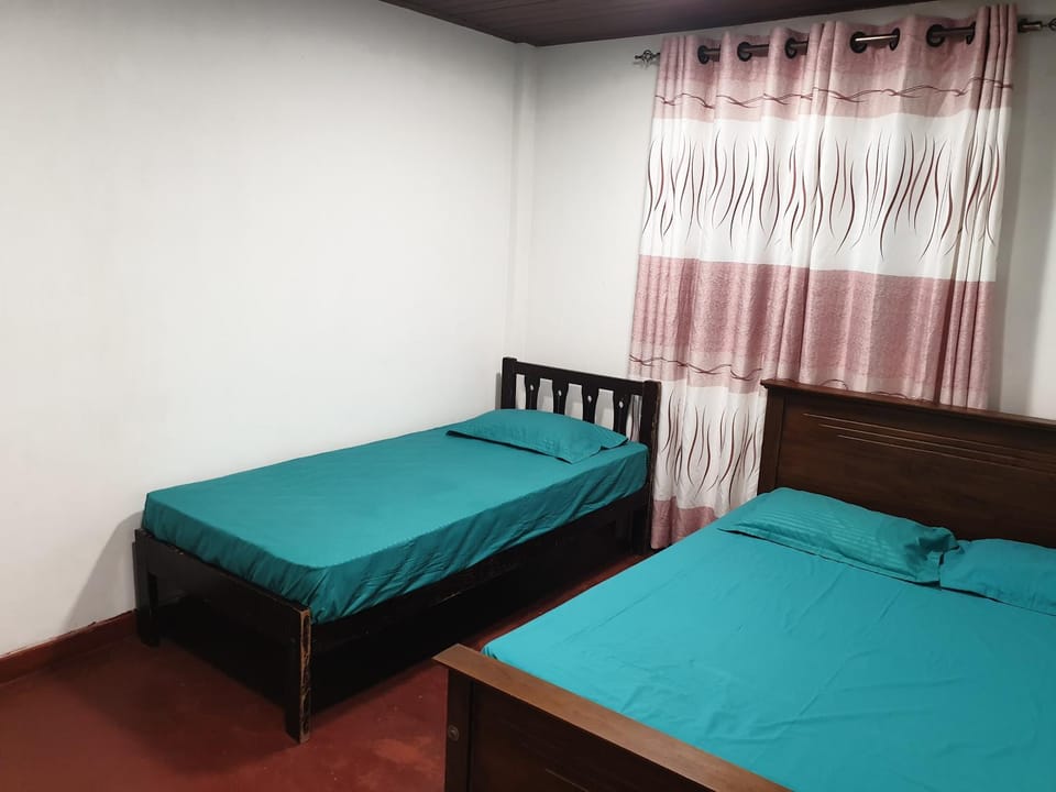 White Rose Holiday Resort Bed and Breakfast in Sri Lanka