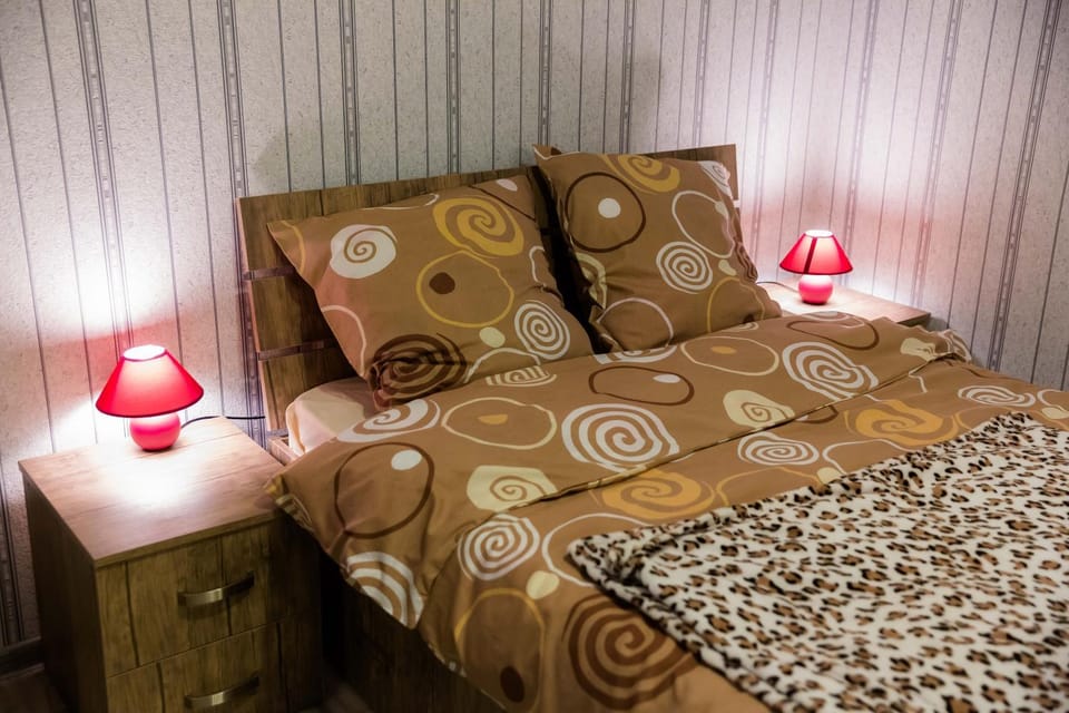 Bed, Decorative detail