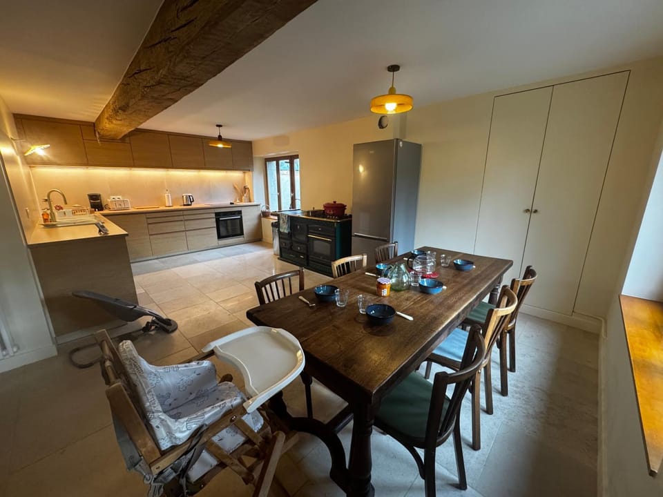 Kitchen or kitchenette, kitchen