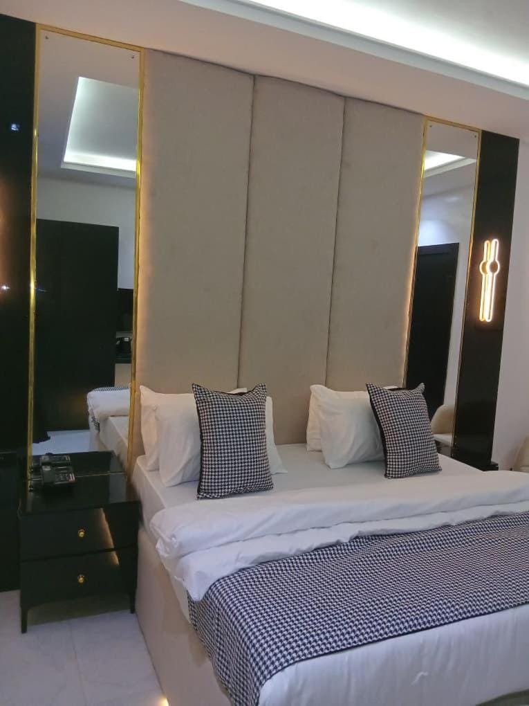 Deliz Premium Luxury Hotel in Lagos, Nigeria