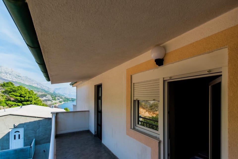 Natural landscape, Balcony/Terrace, Mountain view