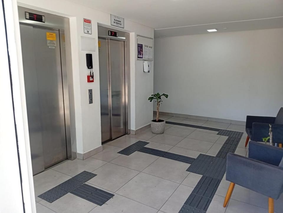 Apartamento dentro da ucs universidade Apartment in Caxias do Sul