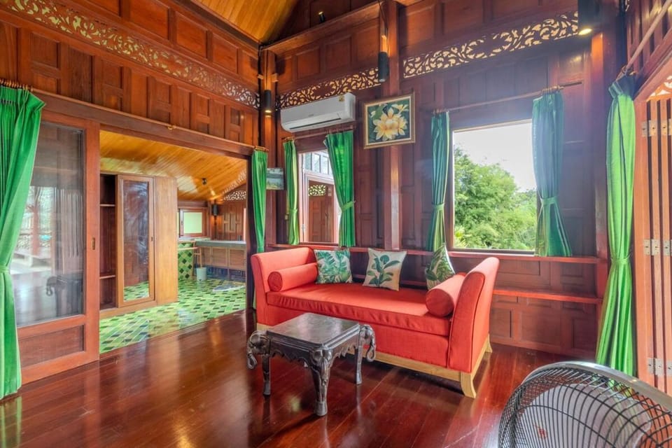 V89 6BR Timeless Design Huge Pool & Mountain View Villa in Rawai