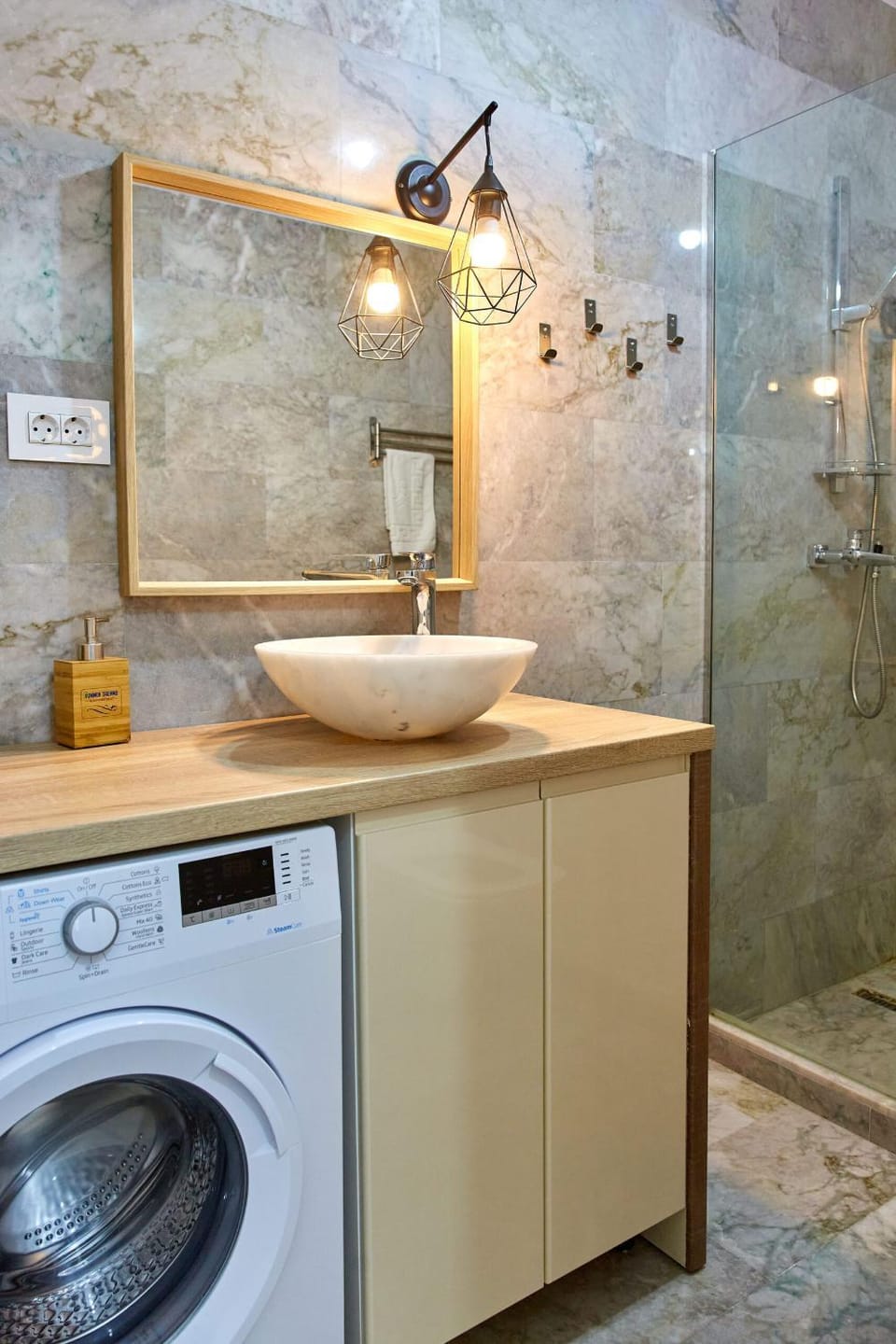 Shower, Bathroom, washing machine