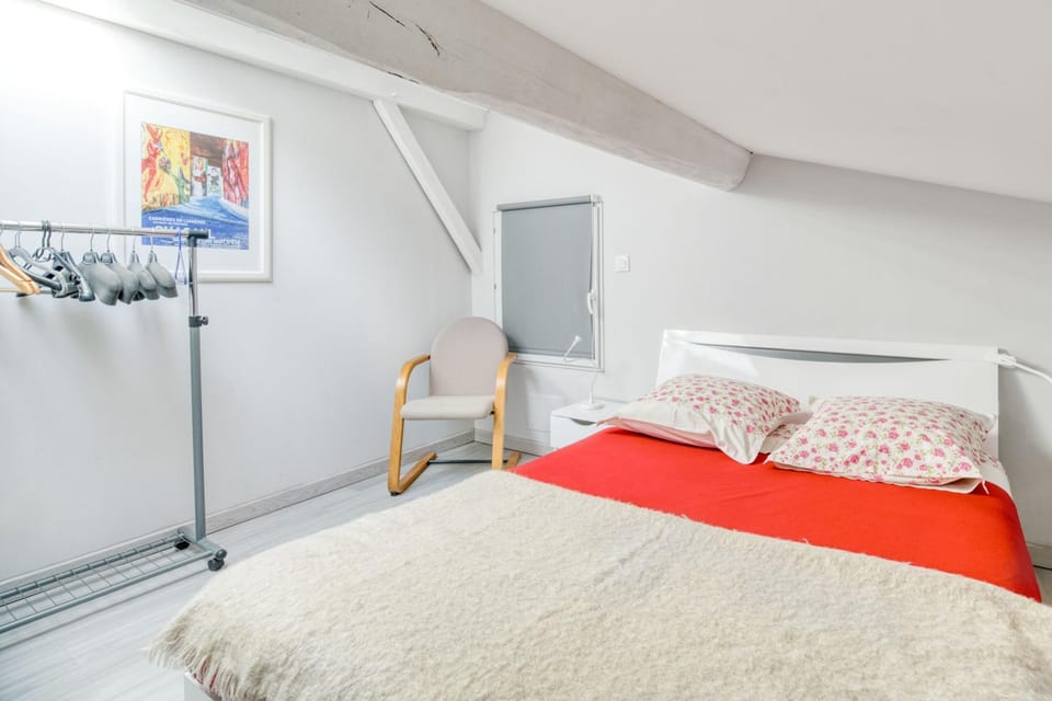 Property building, Living room, Bedroom