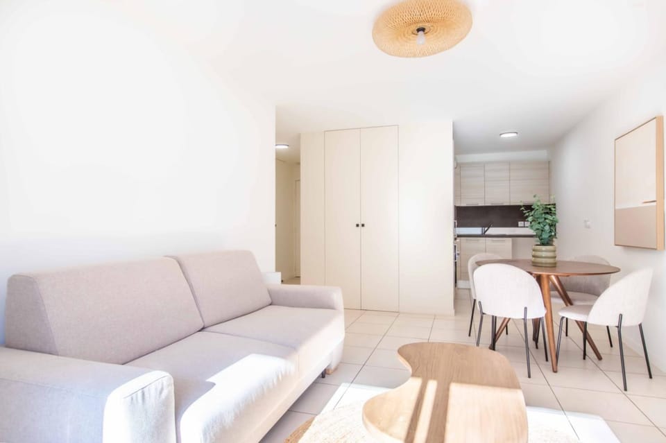 Communal lounge/ TV room, Living room, Dining area, kitchen