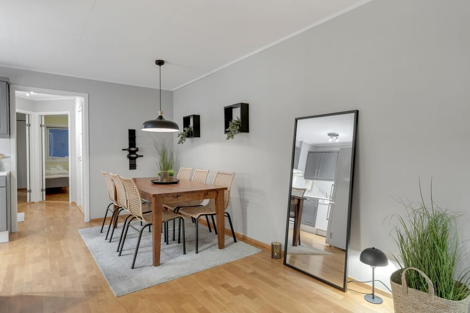 Tromsø Cityfront Mountain View Apartment Apartment in Tromso