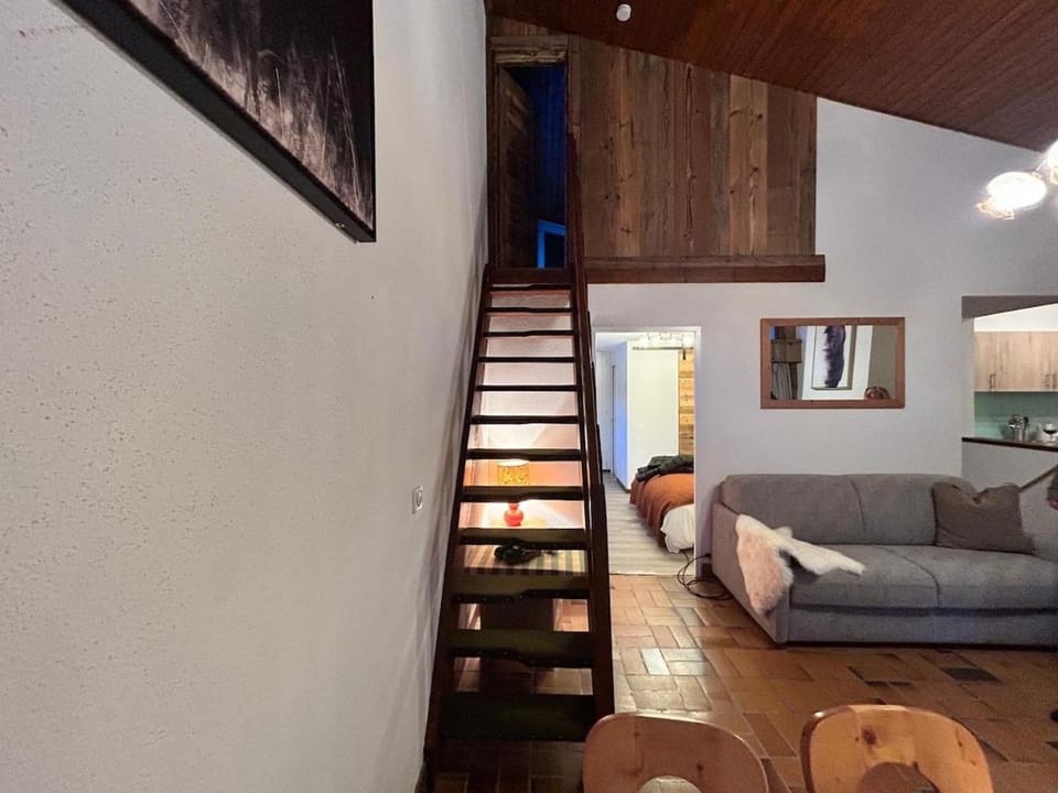 Chalet des Cinq Apartment in Samoëns