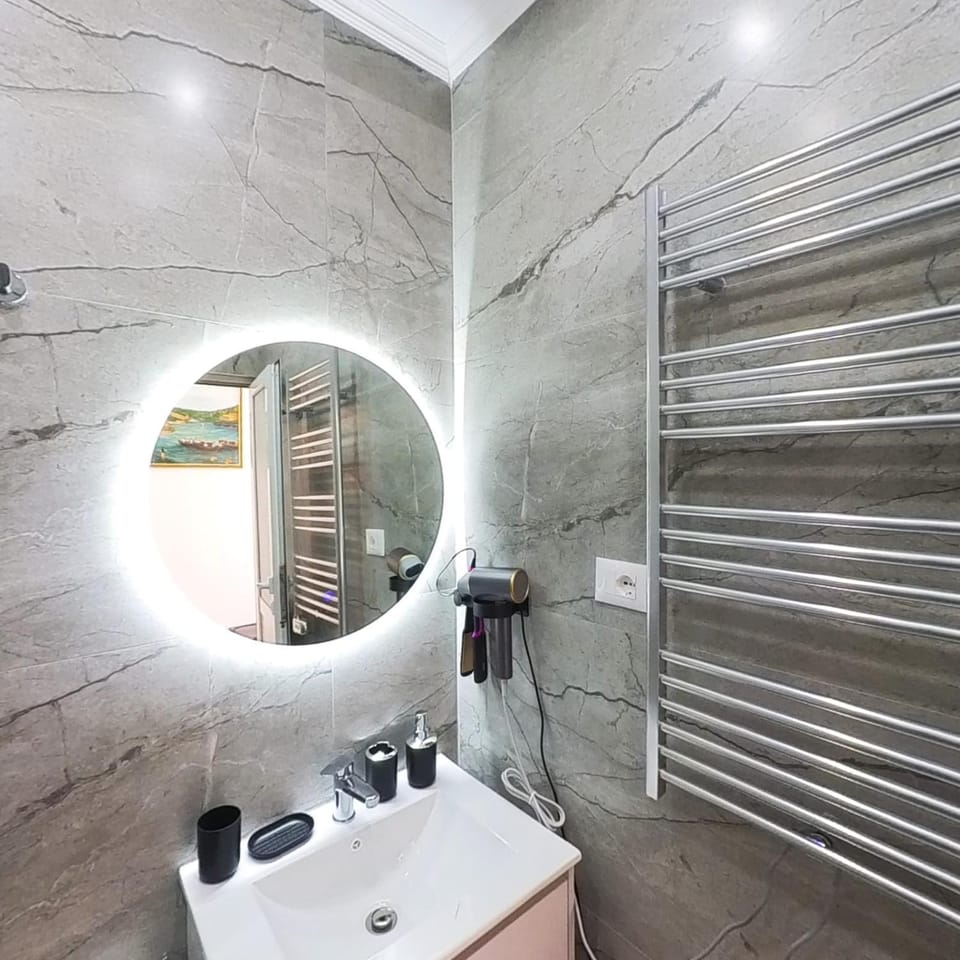 Mateo Rooms Hotel in Vlorë County, Albania