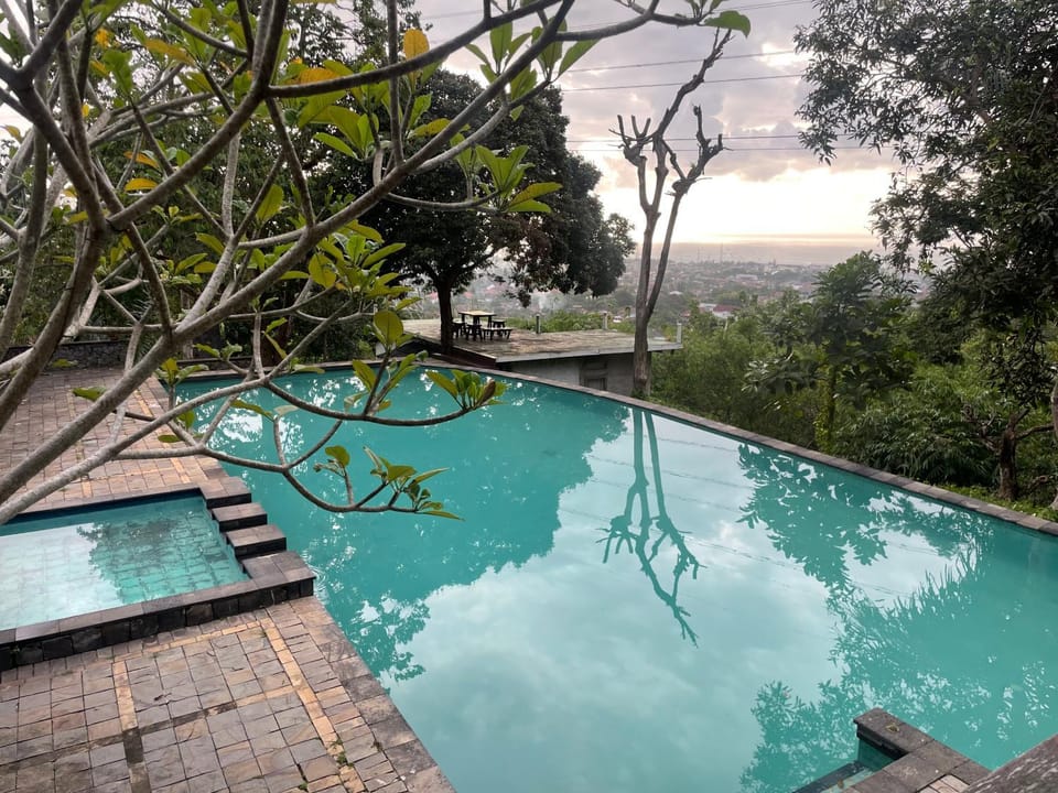 Covehill Green Resort Resort in West Java
