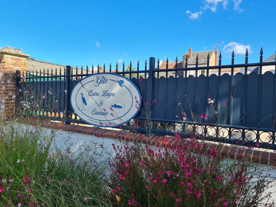 Property logo or sign
