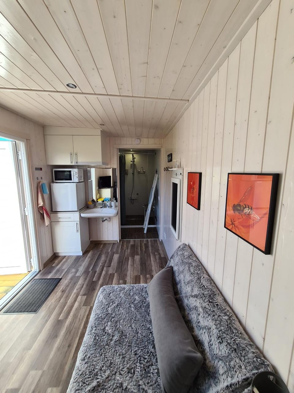 Kitchen or kitchenette, Seating area