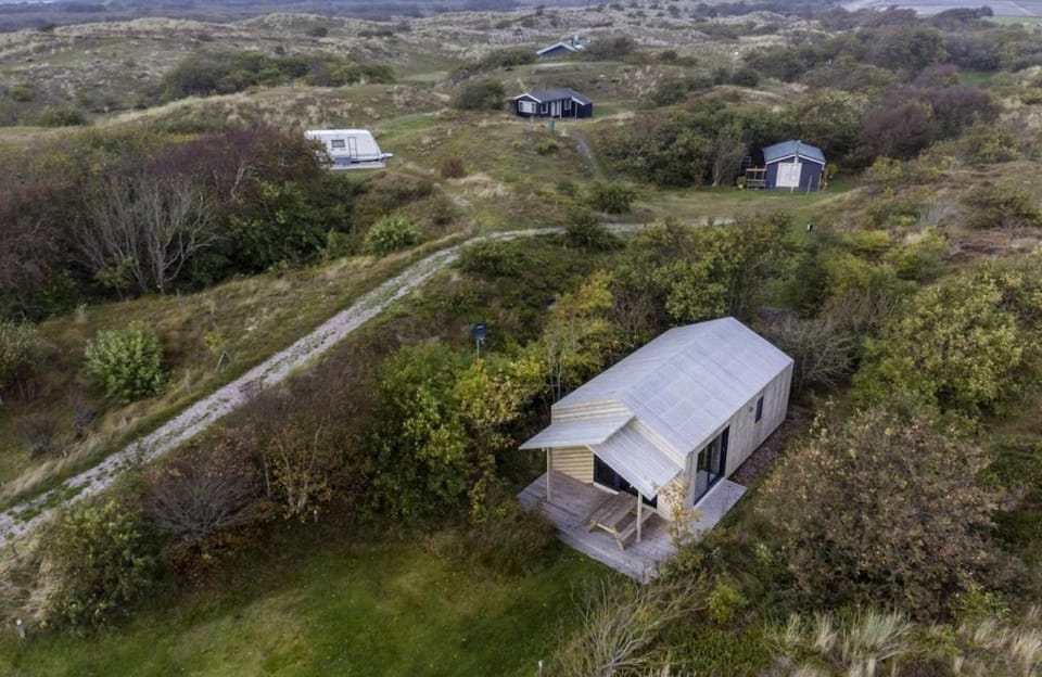 Tiny DuinHut midden in de natuur Apartment in Callantsoog