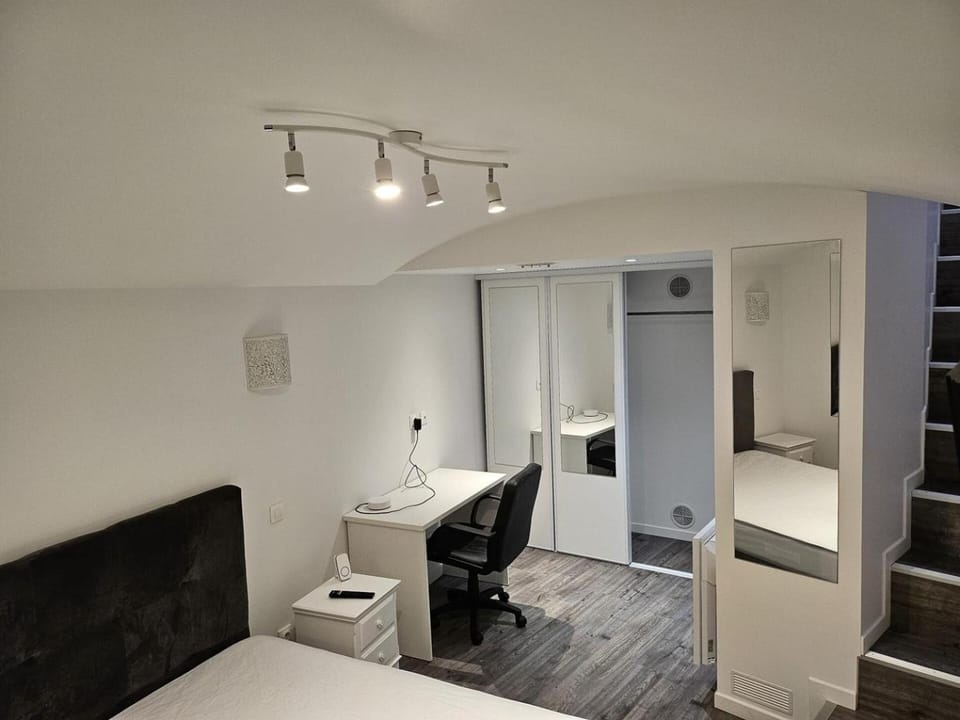 La suite - Rue droite Apartment in Auvergne-Rhône-Alpes