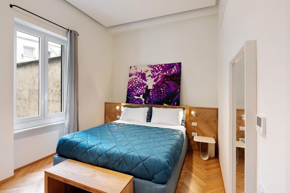 Living room, Bedroom