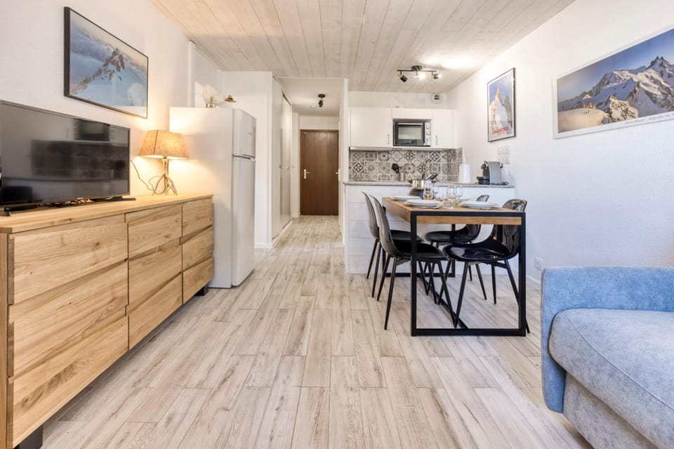 Charmin Savoy - lovely 1 bedroom apartment next to Savoy ski area Apartment in Chamonix