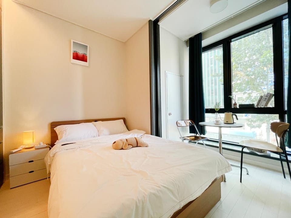 엠지스테이 서면 Mzstay Modern Hotel in Seomyeon Apartment in Busan