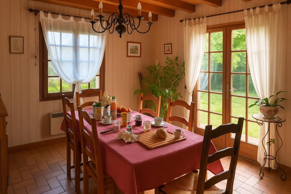 Dining area, Breakfast