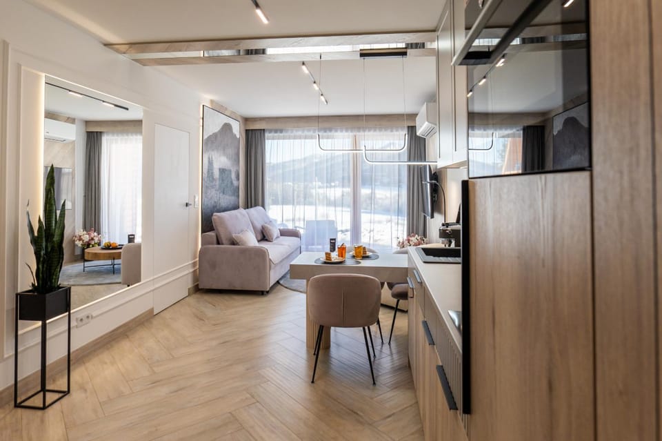 Kitchen or kitchenette, Living room, Seating area